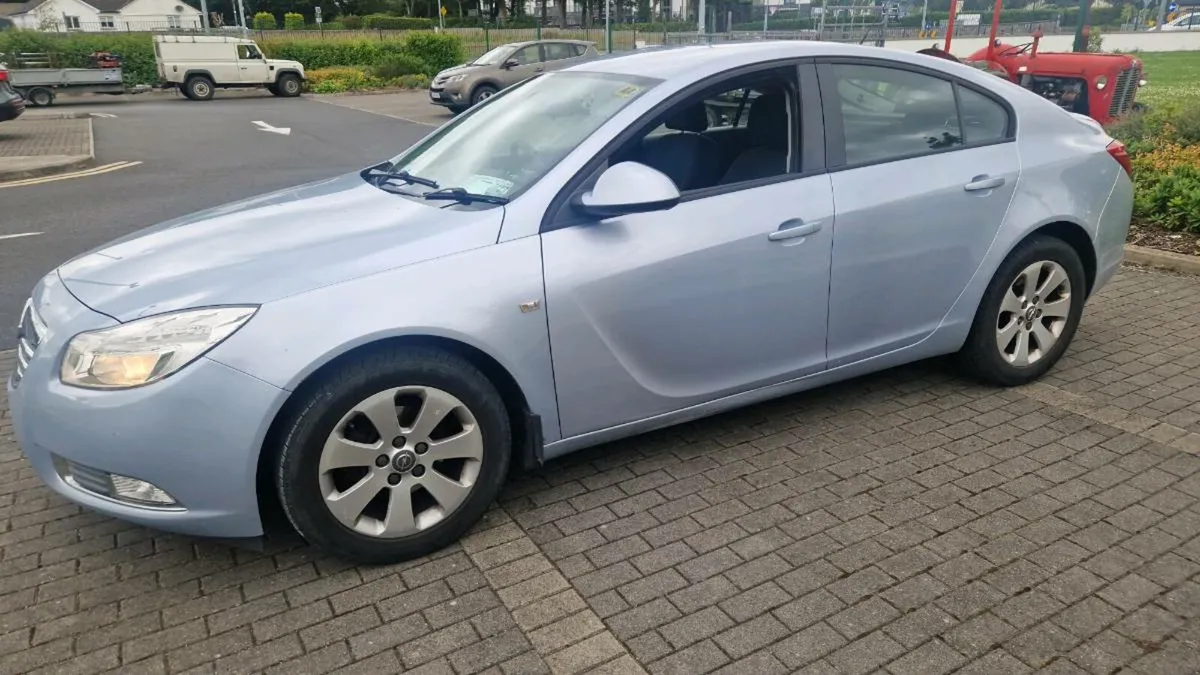 OPEL INSIGNIA NEW NCT 6-26 - Image 1