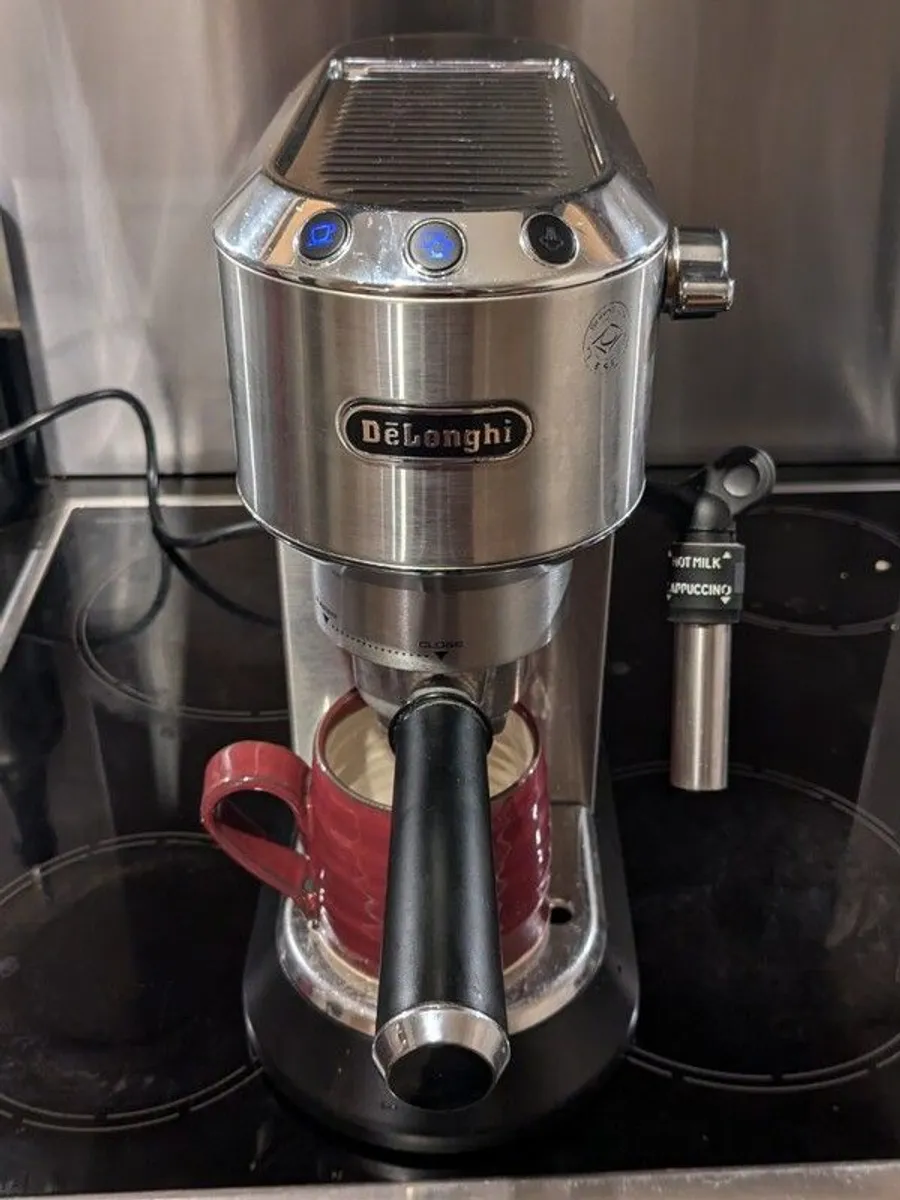 Delonghi Dedica Espresso Coffee Machine, 50 euro of extras included - Image 2