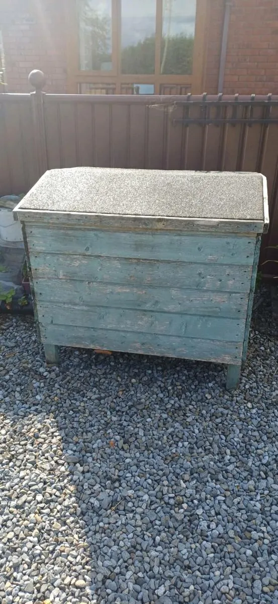 Dog Kennel - Image 2
