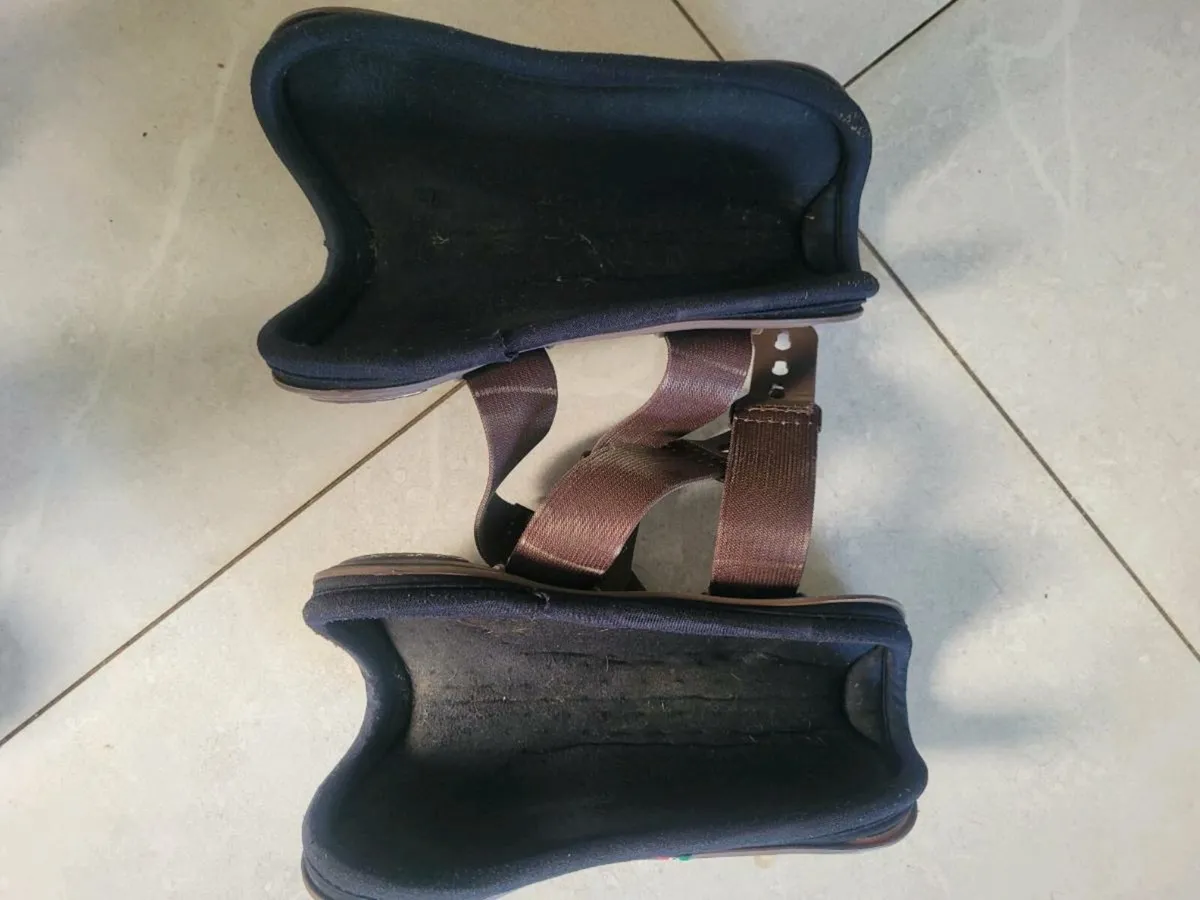 Tack - Image 2