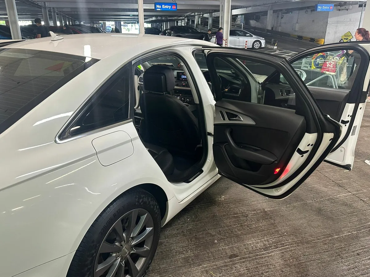 Audi A6 - Image 4
