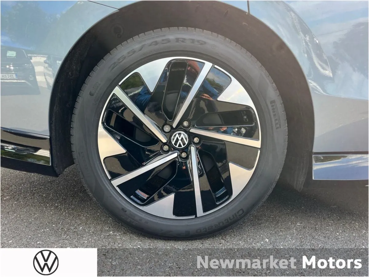 Volkswagen ID.7 252 REG PRO Plus 286BHP 77kwh BIG - Image 2