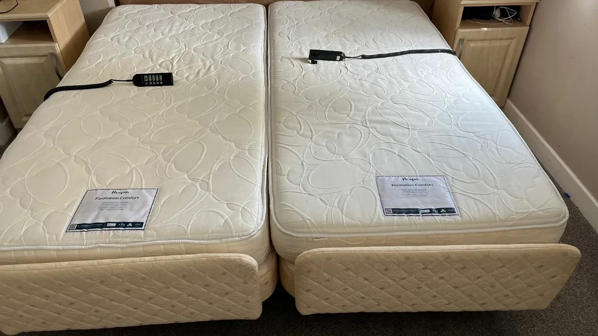 Electric Adjustable Massage Bed - Image 1