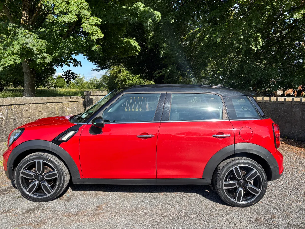 Mini Cooper D Countryman 2016 - Image 4