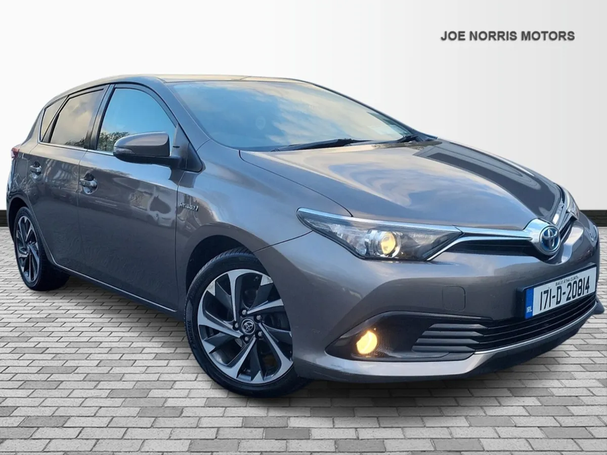 Toyota Auris Hybrid Sol Automatic - Image 1