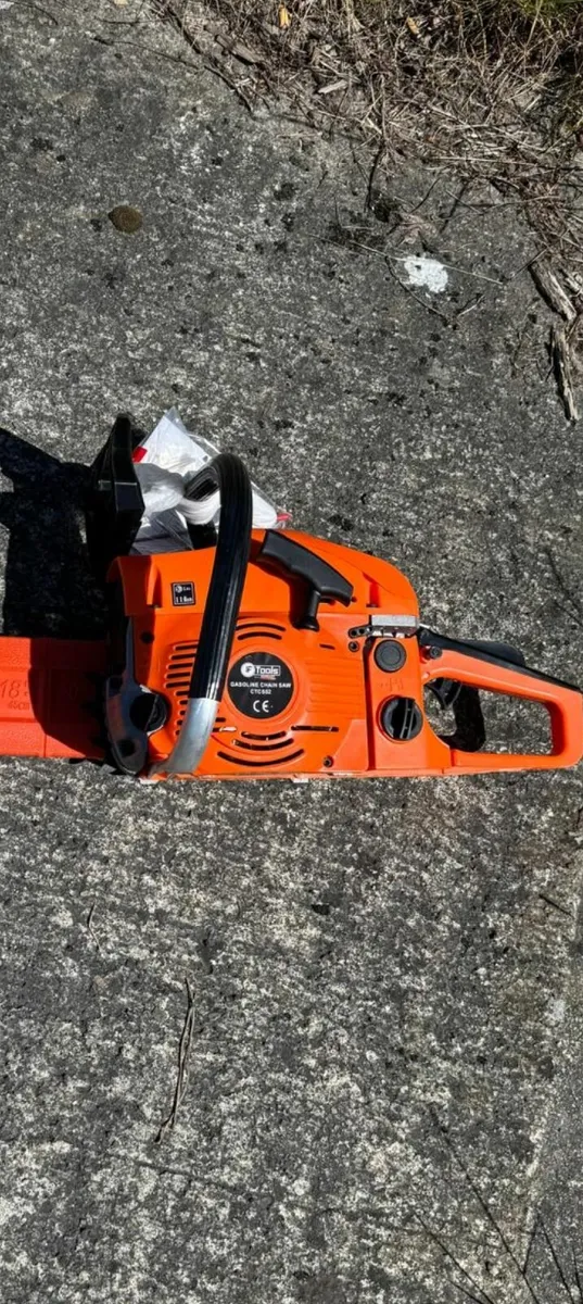 Brand New F Tools petrol Chainsaw  CTCS52 - Image 2