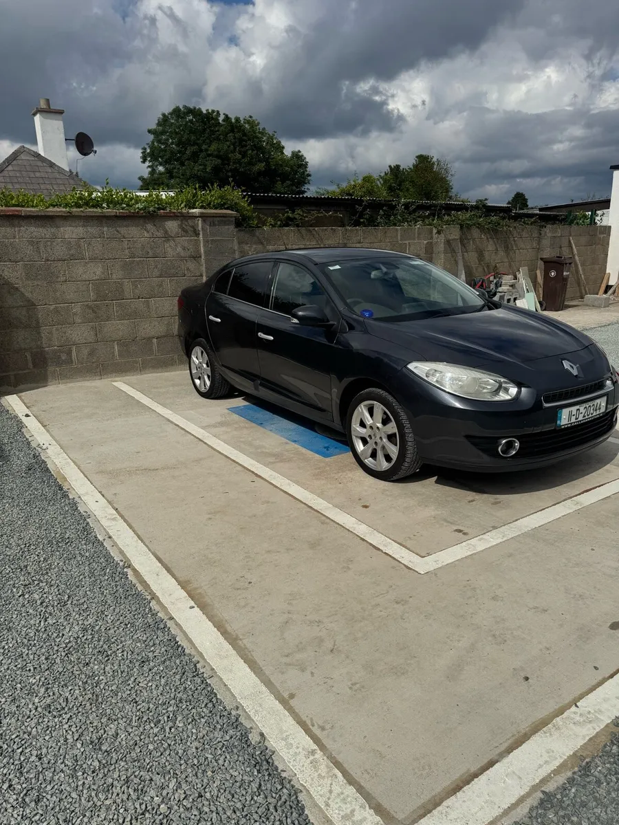 Renault fluence Tom Tom model - Image 2