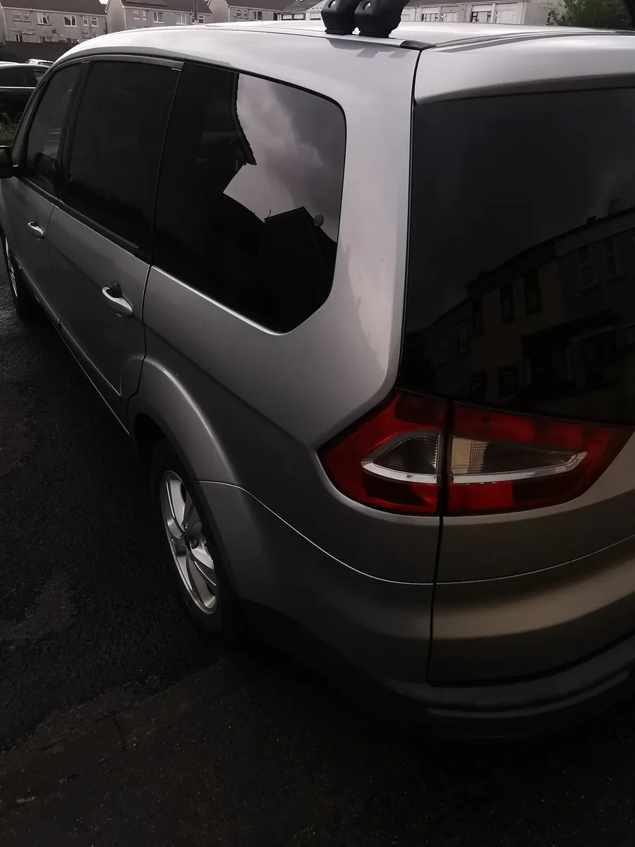 Ford Galaxy 2010 - Image 3