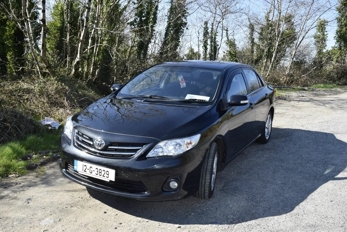 Toyota Corolla 2012 - Image 1
