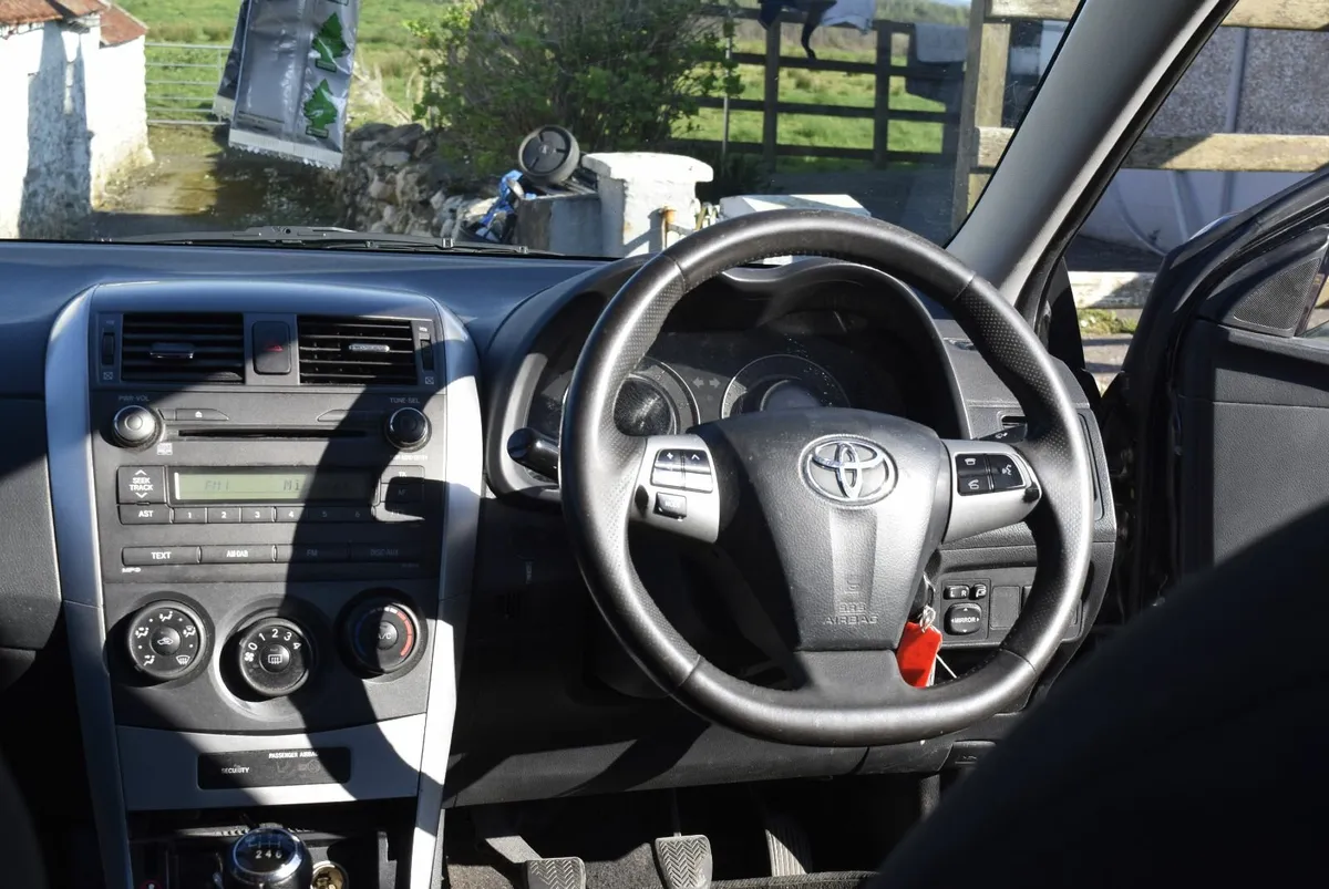 Toyota Corolla 2012 - Image 4