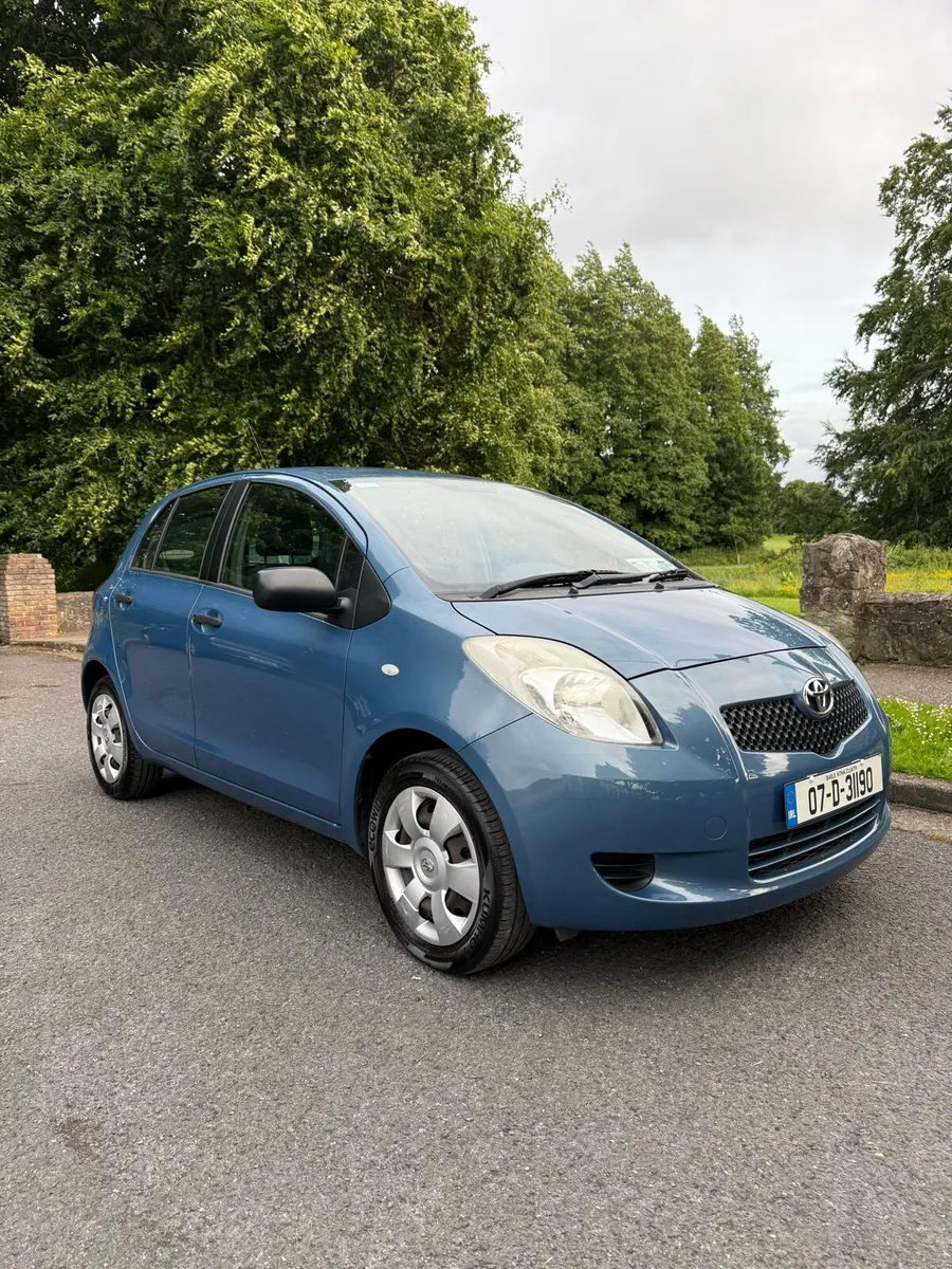 TOYOTA YARIS 1 LITRE ONLY 81,000 KMS NCT 02/26 - Image 1