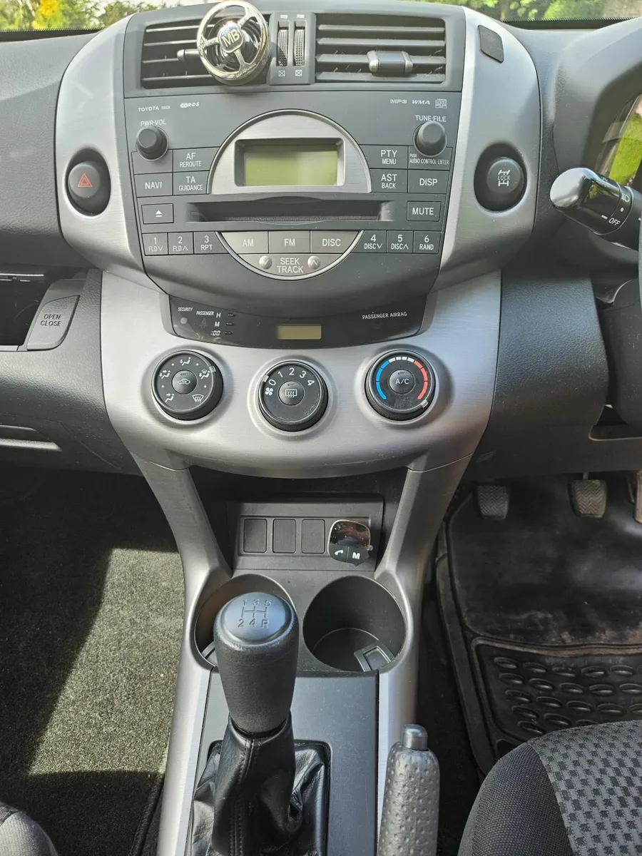Toyota RAV4 2007 LUNA - Image 2