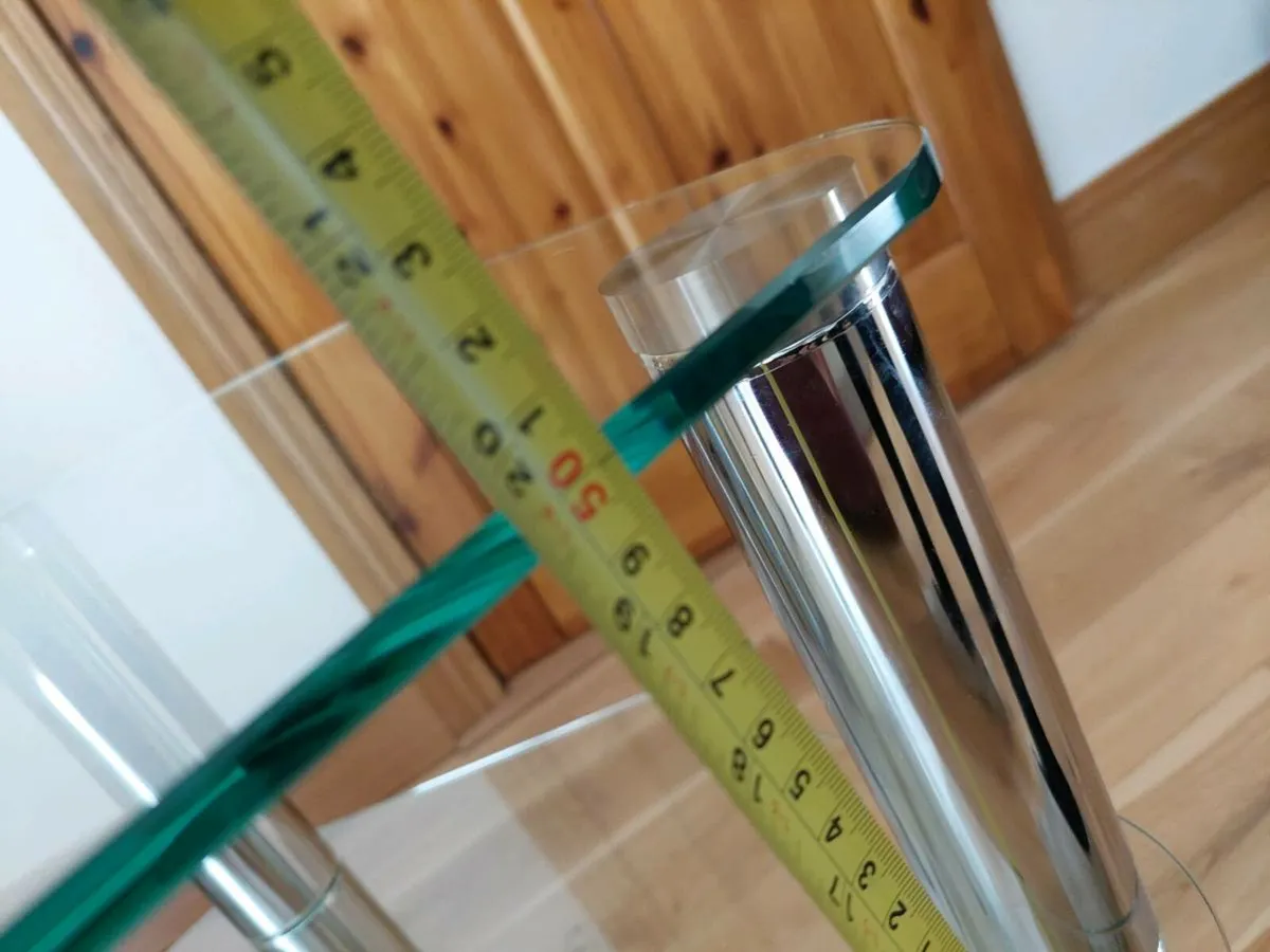 Glass tv stand - Image 3