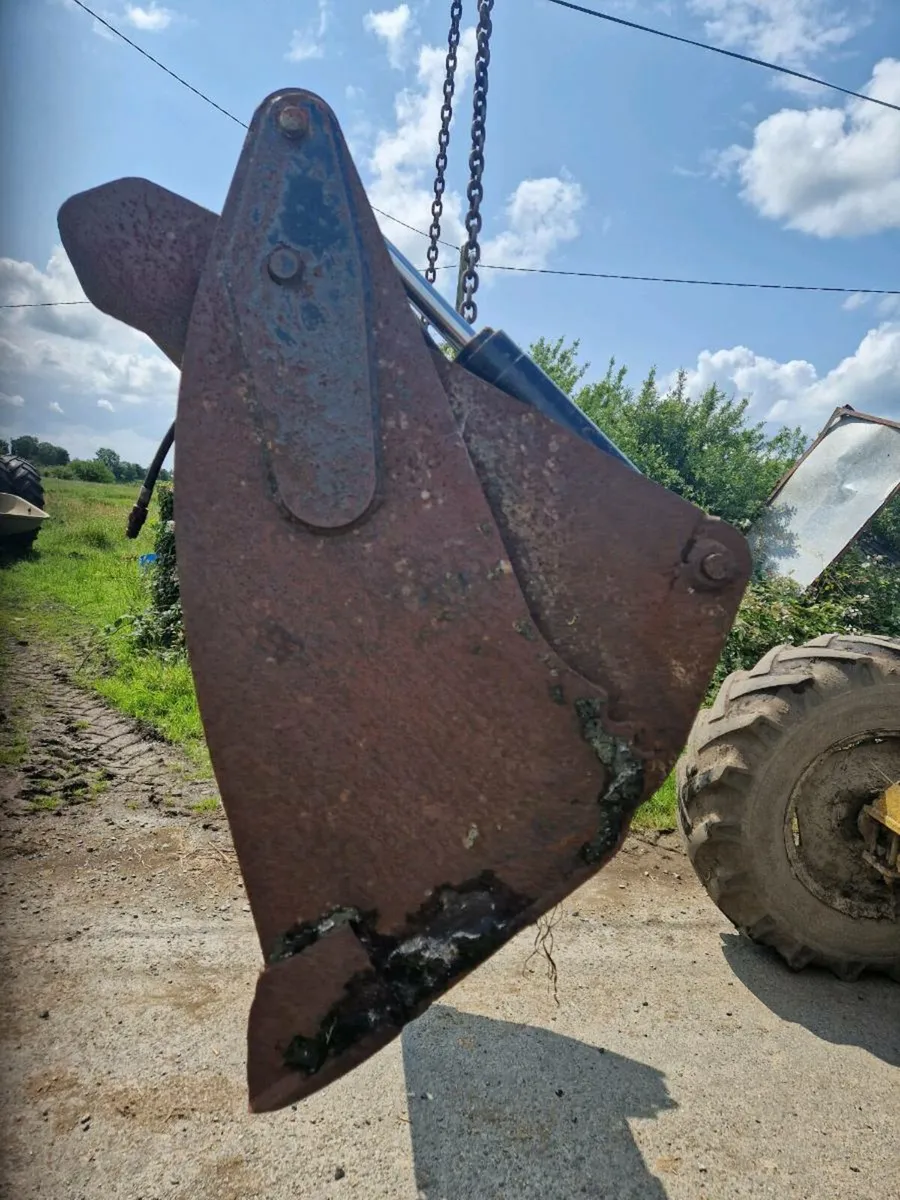 Bucket - Image 4