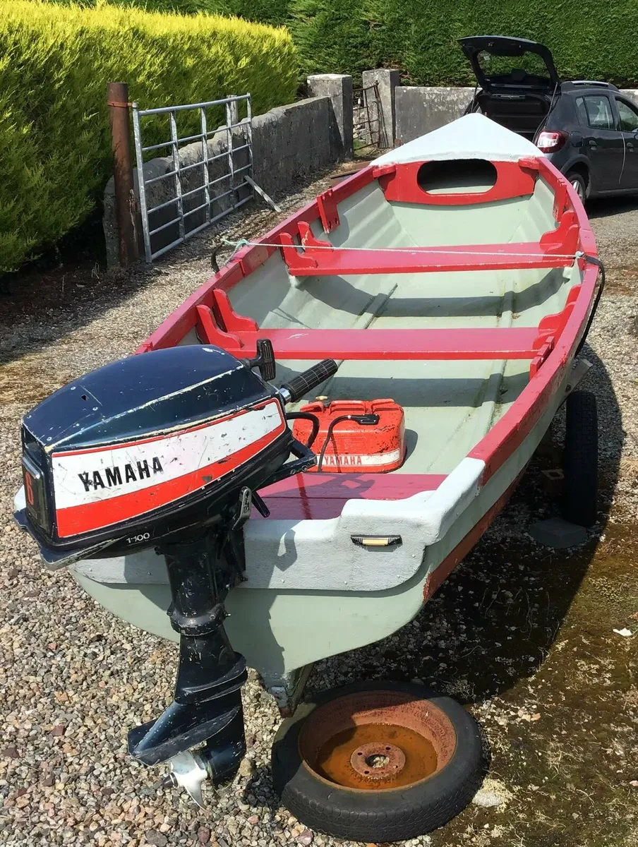 Lake Boat - Image 1