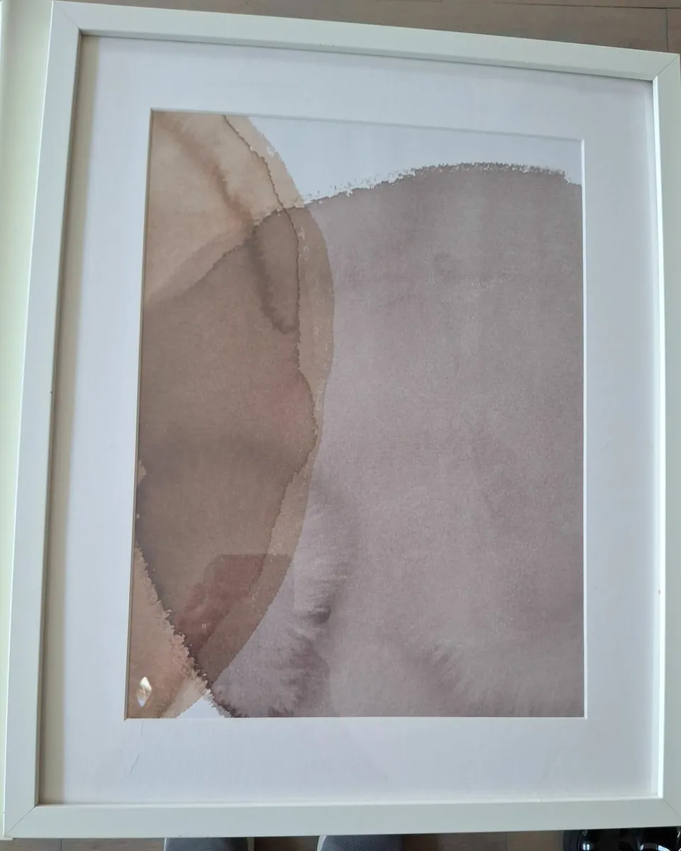 Pictures in frames plus Mirror w/leather strap - Image 3