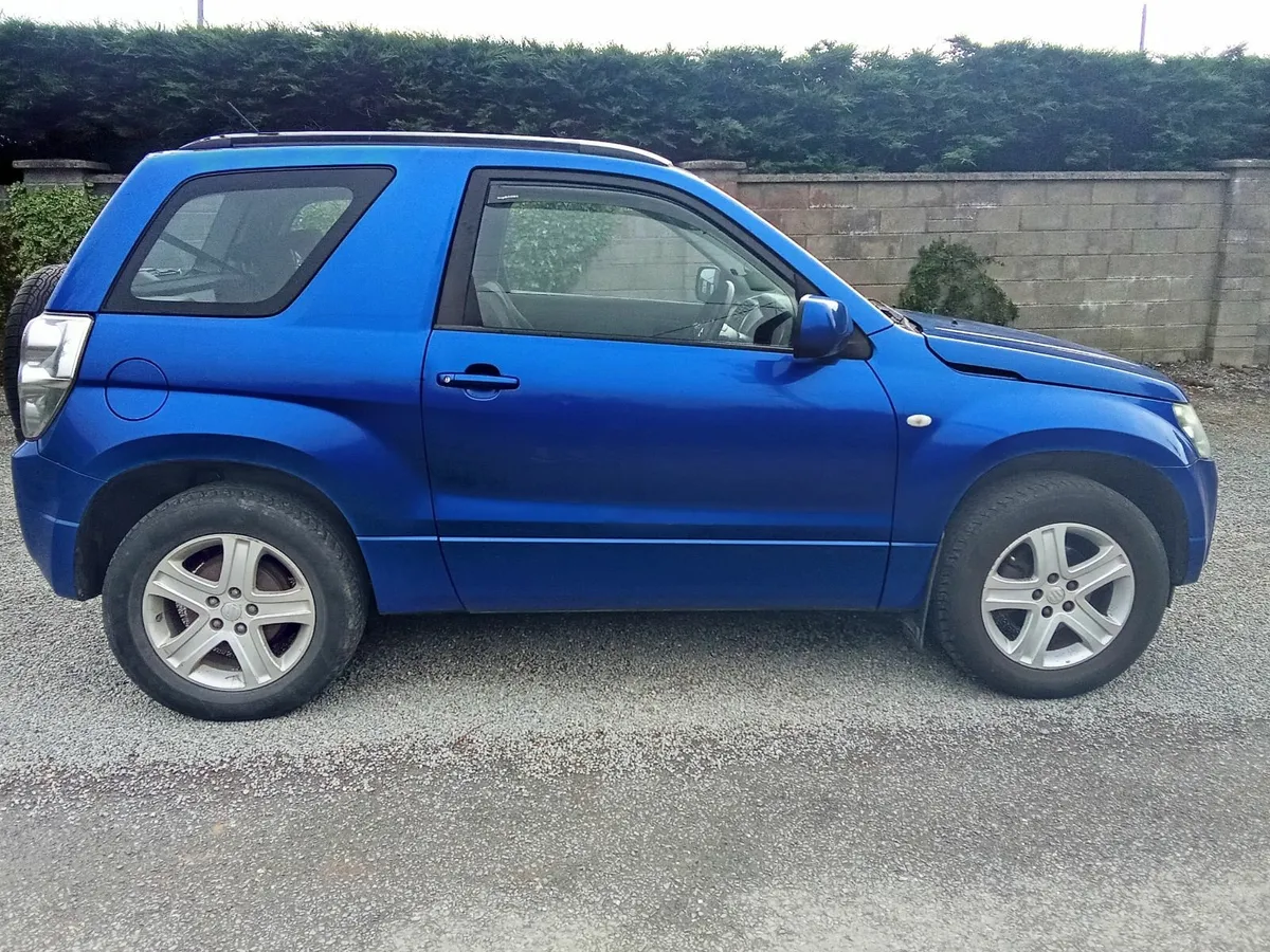 Suzuki Grand Vitara 2007 - Image 2