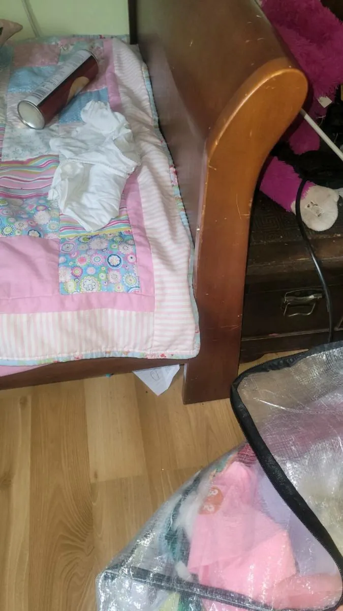 Cot -bed - Image 2