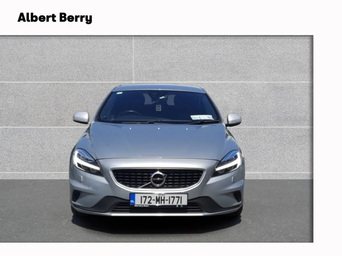 Volvo V40 2.0 D3 R-design Nav  150 5 5DR A 40 Ser - Image 2