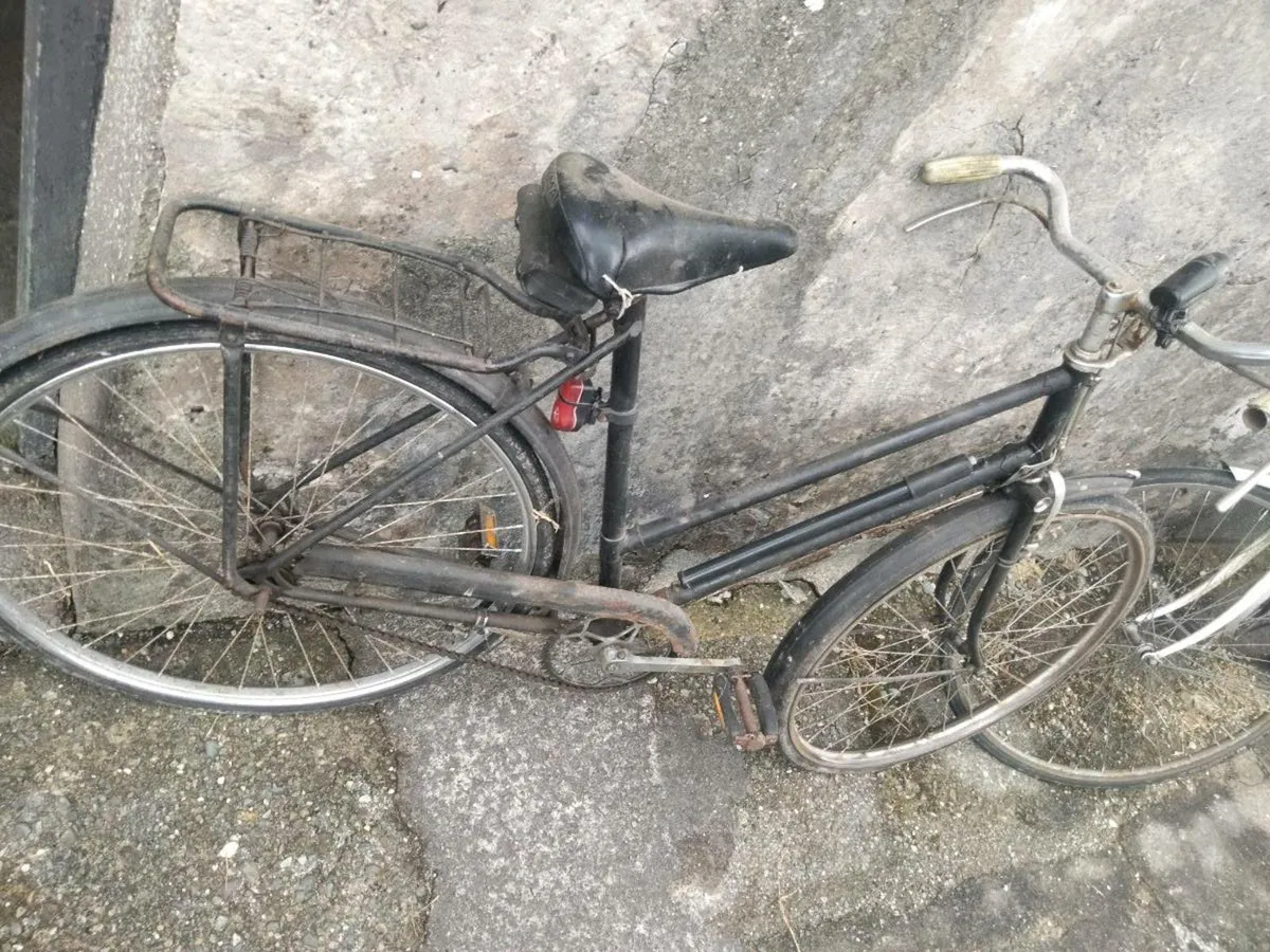 Vintage bike - Image 2