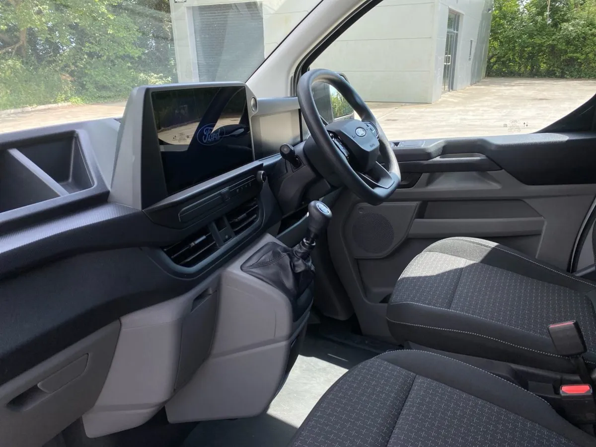 Ford Transit Custom Transit Custom 300 L Base 2.0 - Image 3
