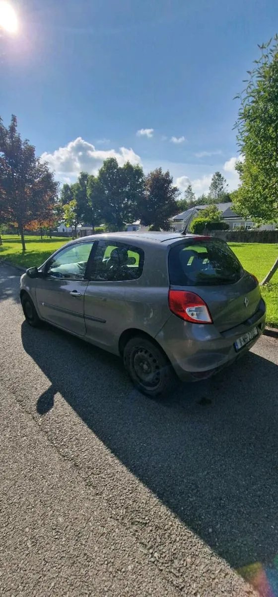 Renault clio - Image 3