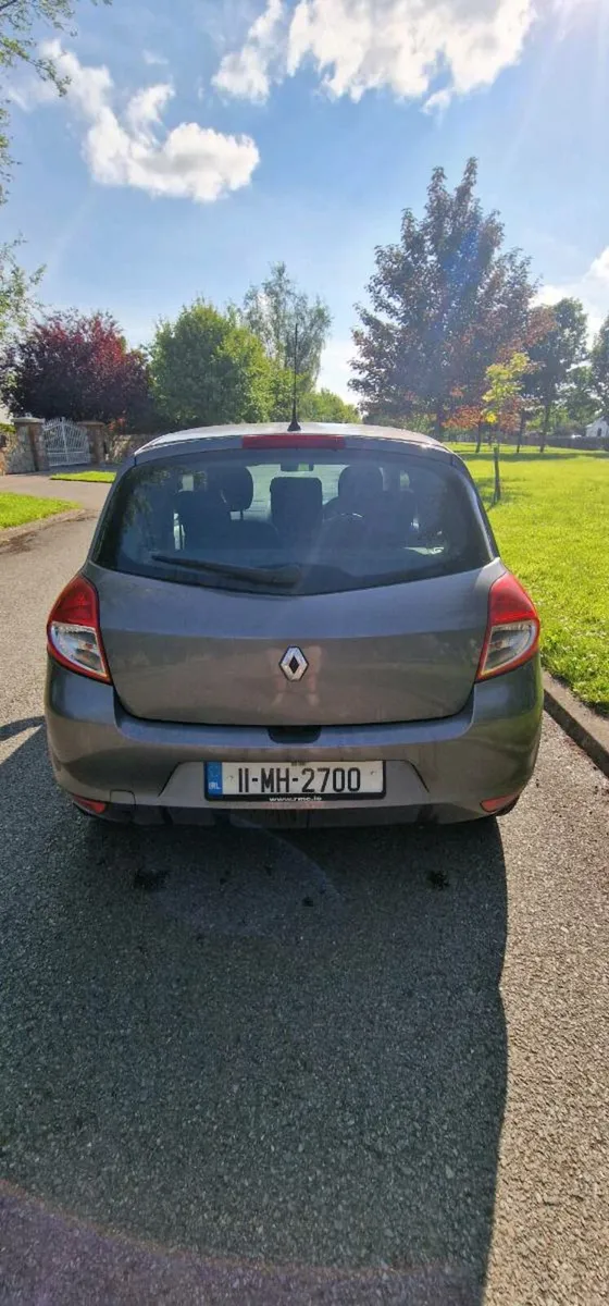 Renault clio - Image 4
