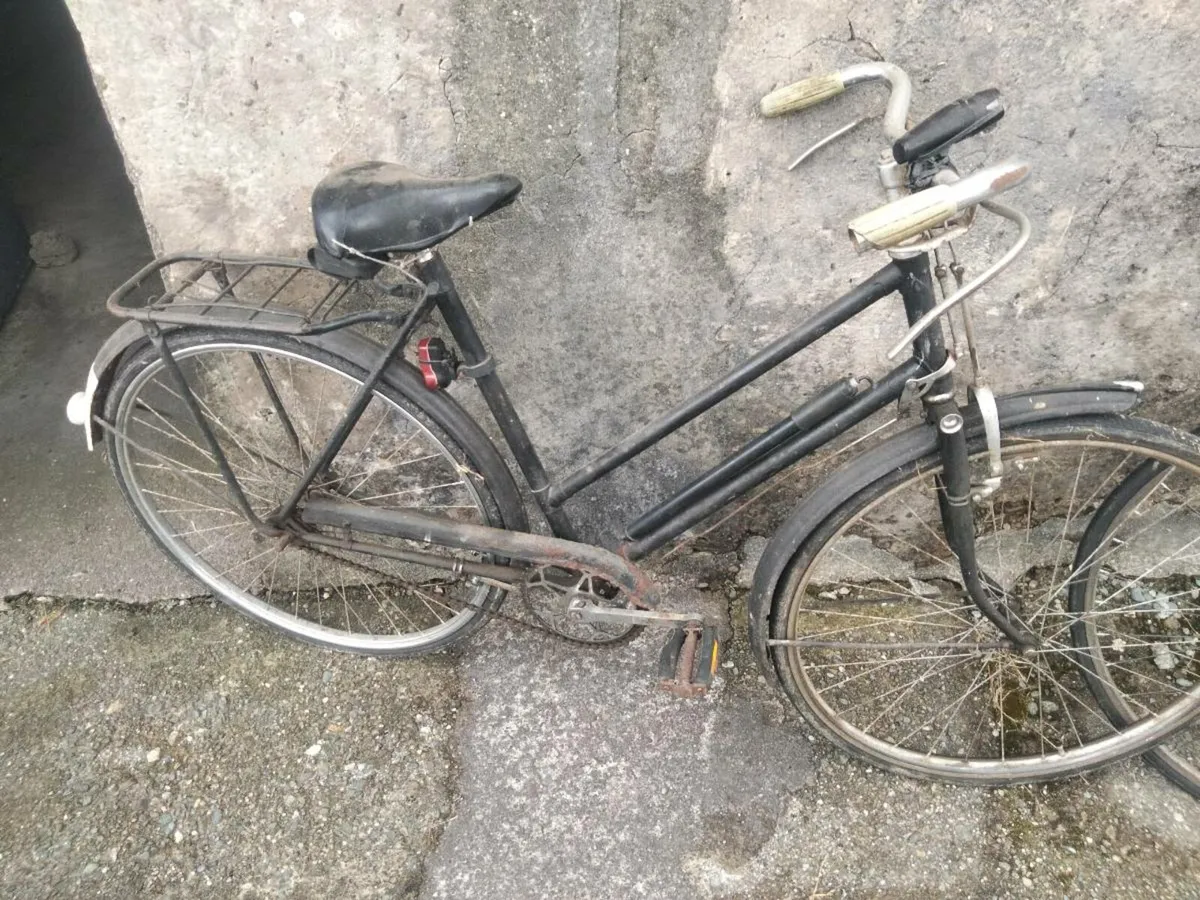 Vintage bike - Image 1