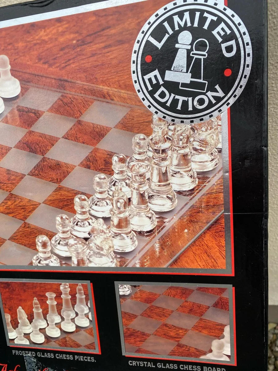 Crystal Glass Chess Set Limited Edition - Image 4