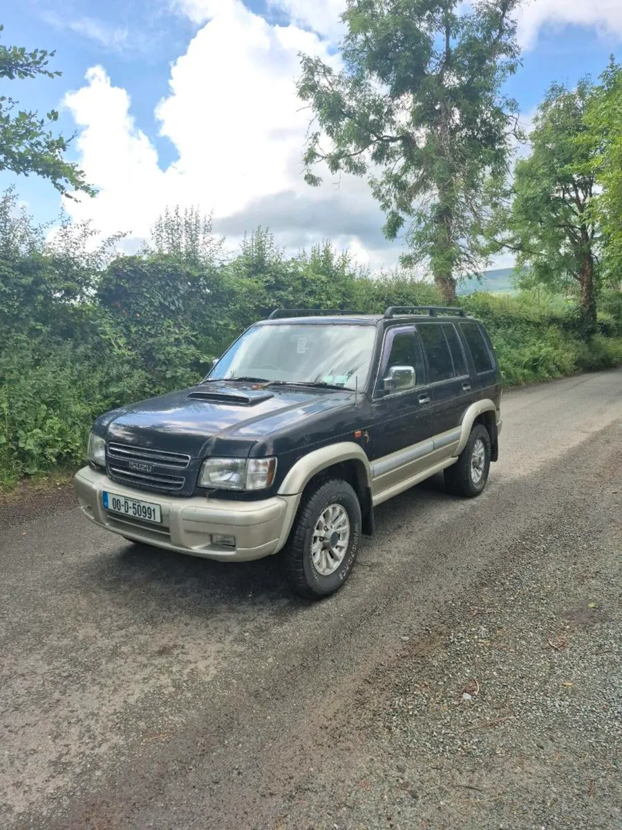00 isuzu trooper 3.1 - Image 1