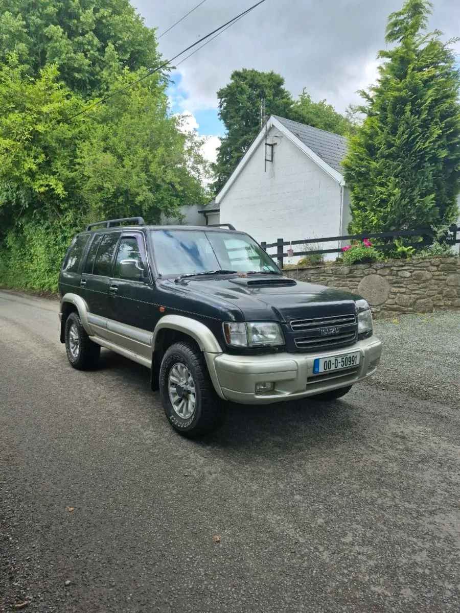 00 isuzu trooper 3.1 - Image 2