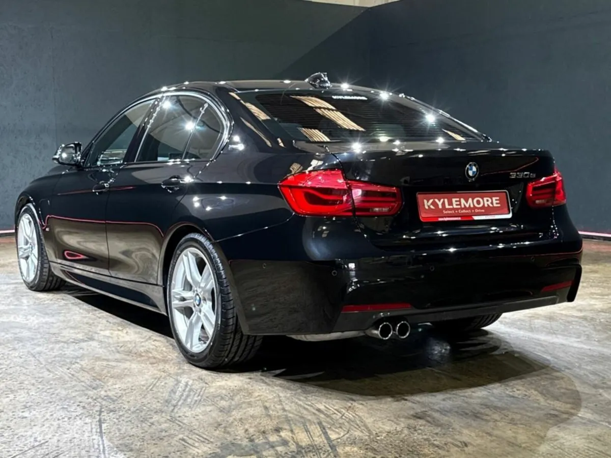 BMW 3-Series 2.0 PLUG IN HYBRID AUTOMATIC - REVERS - Image 4
