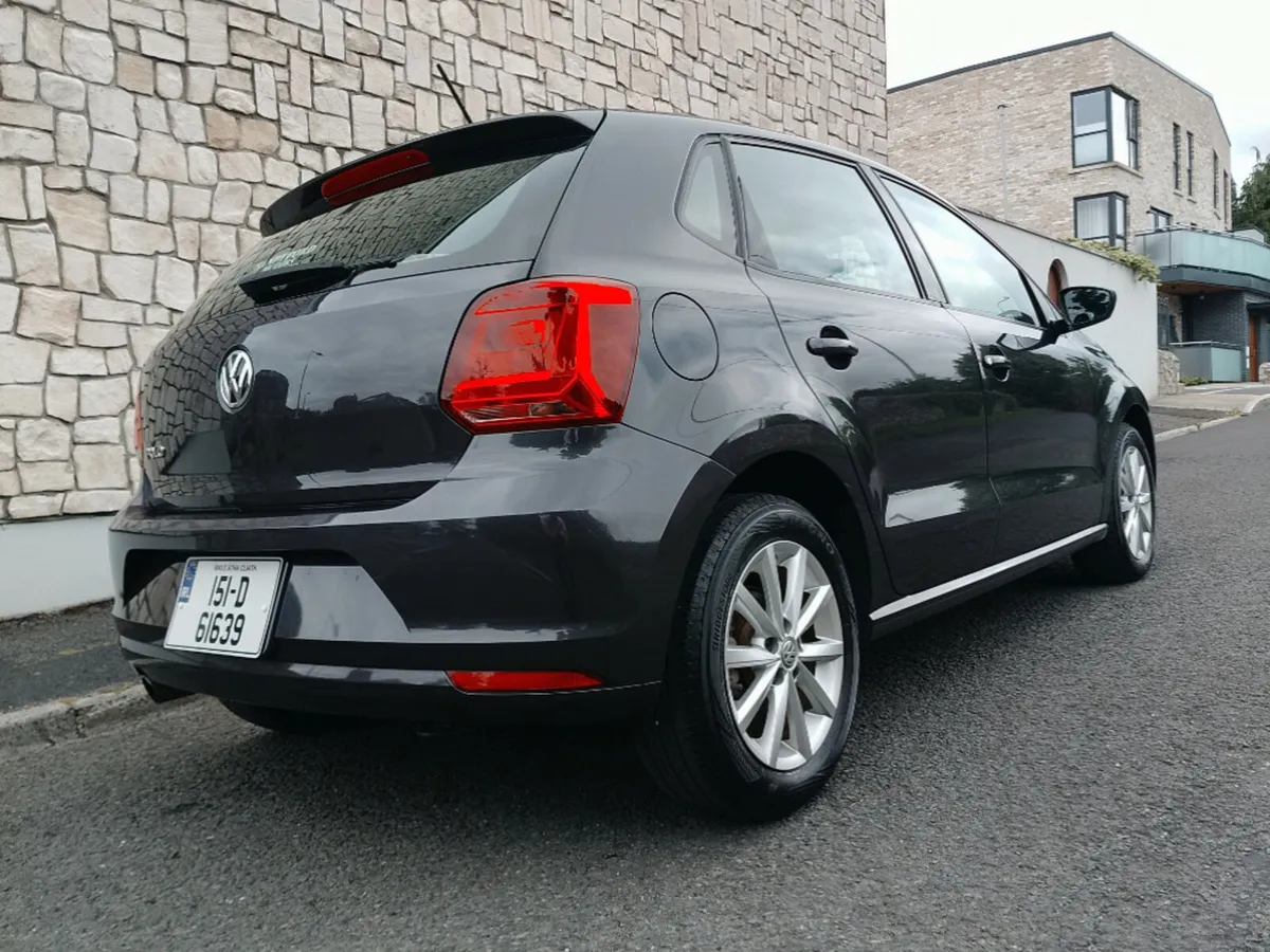 Volkswagen Polo Auto - Image 3