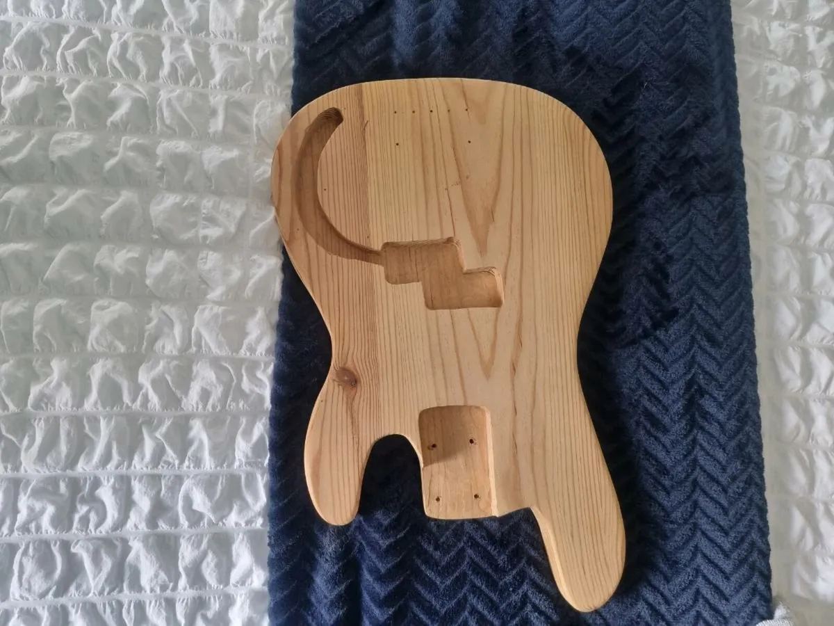 Guitar body - Image 1