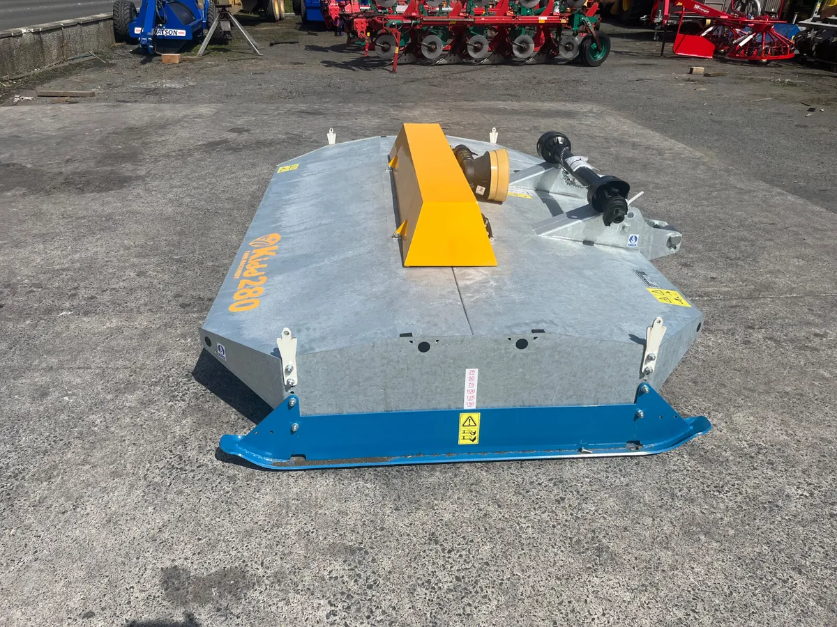 New Kidd 8FT & 9FT Mounted Galvanised Toppers - Image 1