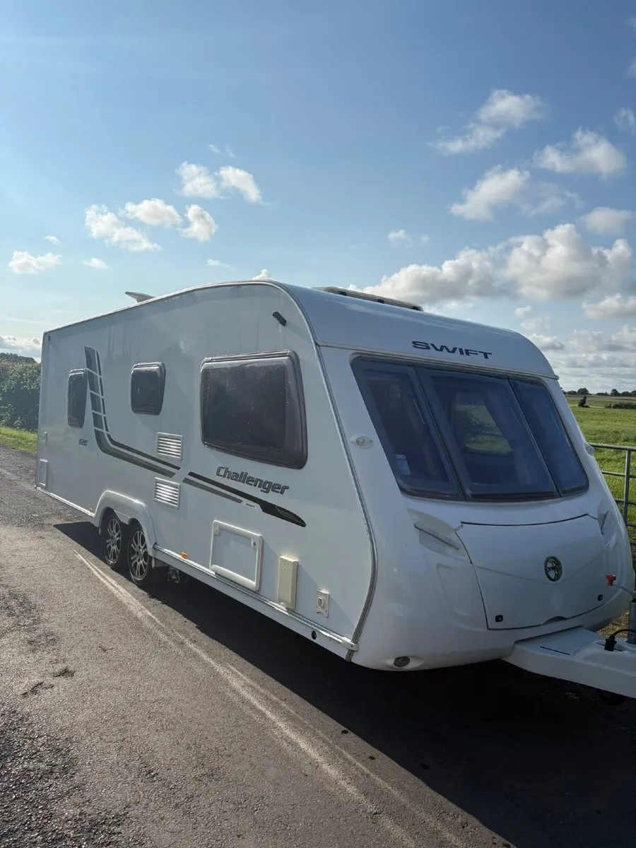 Caravan - Image 2