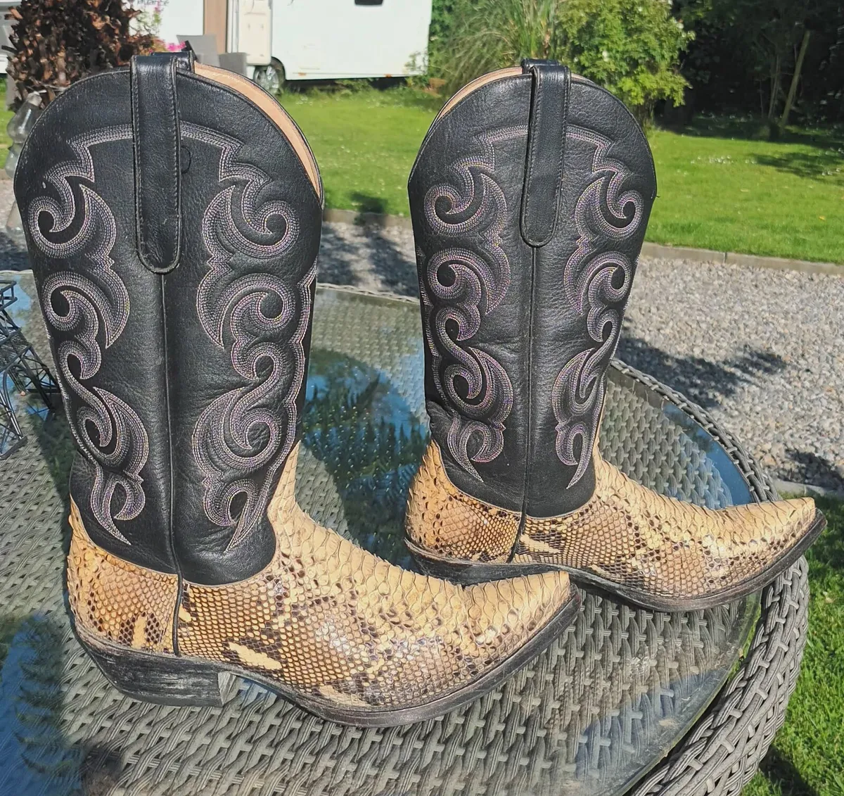 Cowboy boots, size 8.5 Mexican snakeskin D18 - Image 1