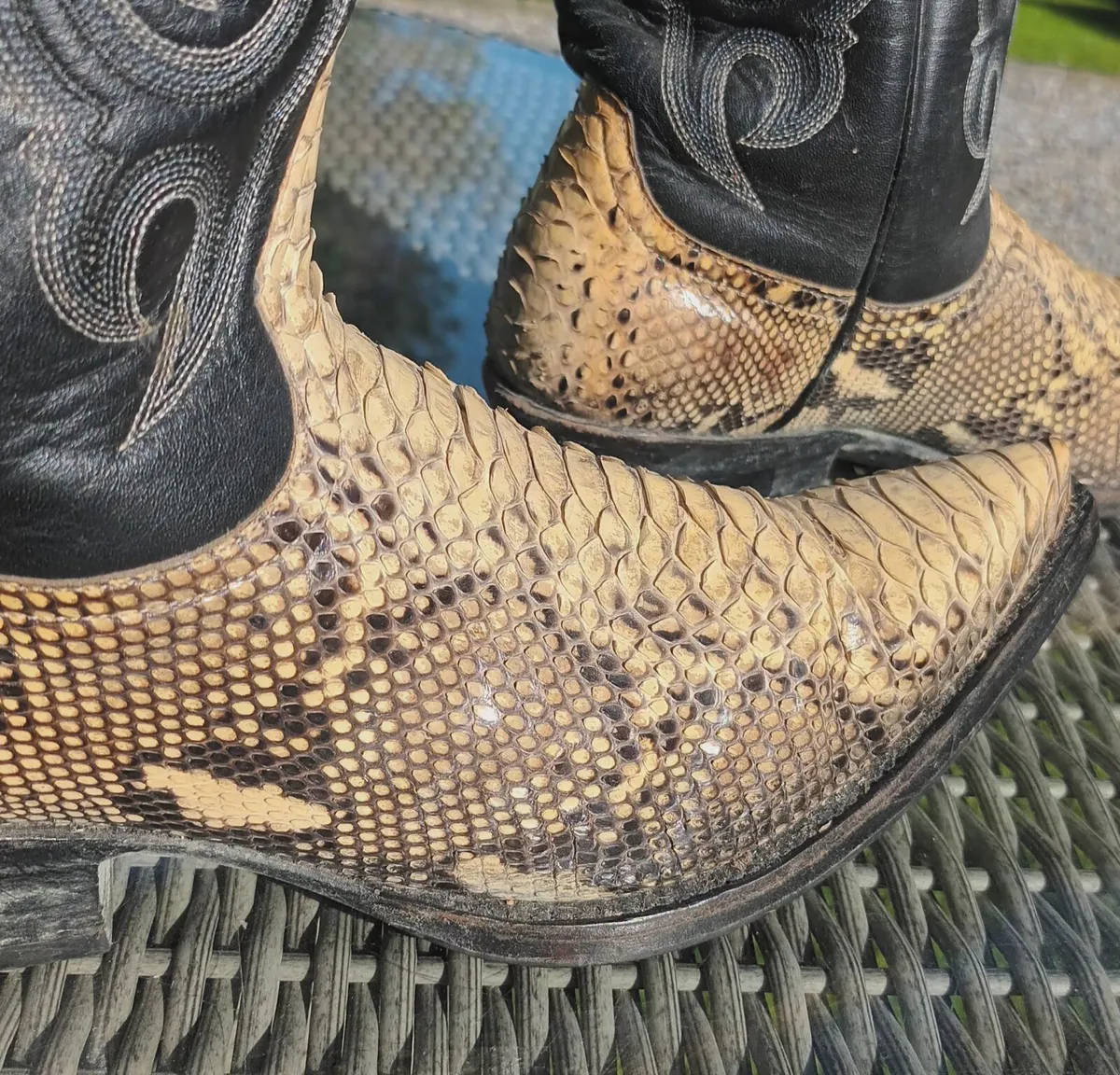 Cowboy boots, size 8.5 Mexican snakeskin D18 - Image 3