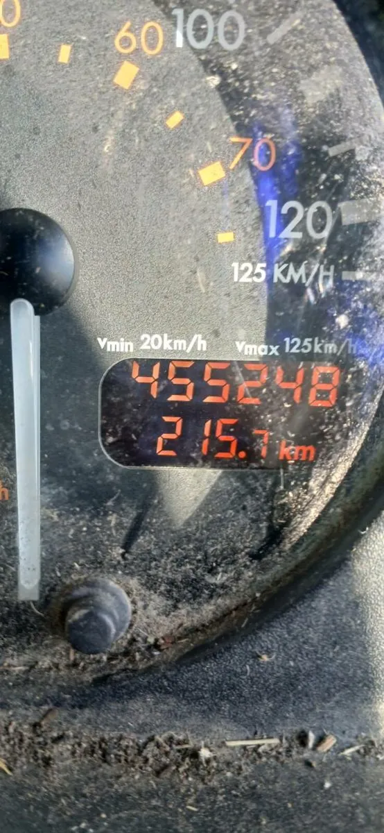 DAF 65.220 22ft Cattle Truck - Image 3