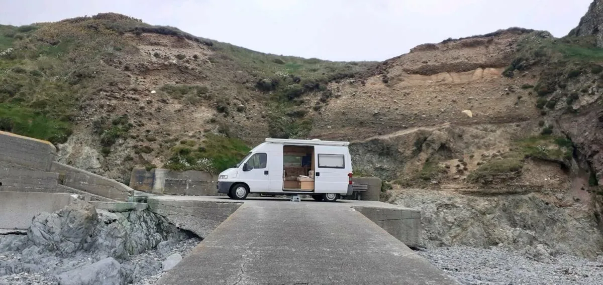 Camper - Image 1