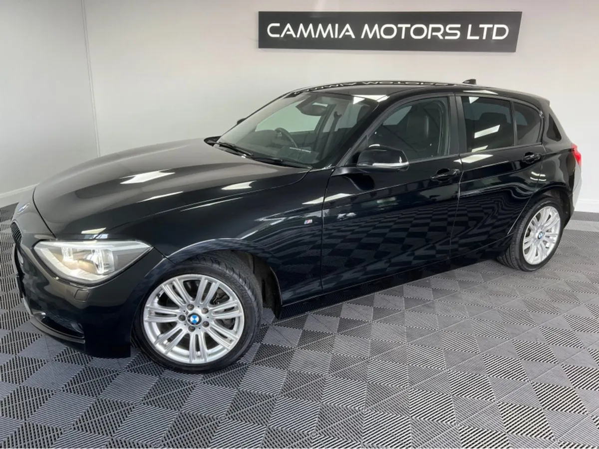 BMW 1 Series  bmw 116i   automatic   reverse Came - Image 2