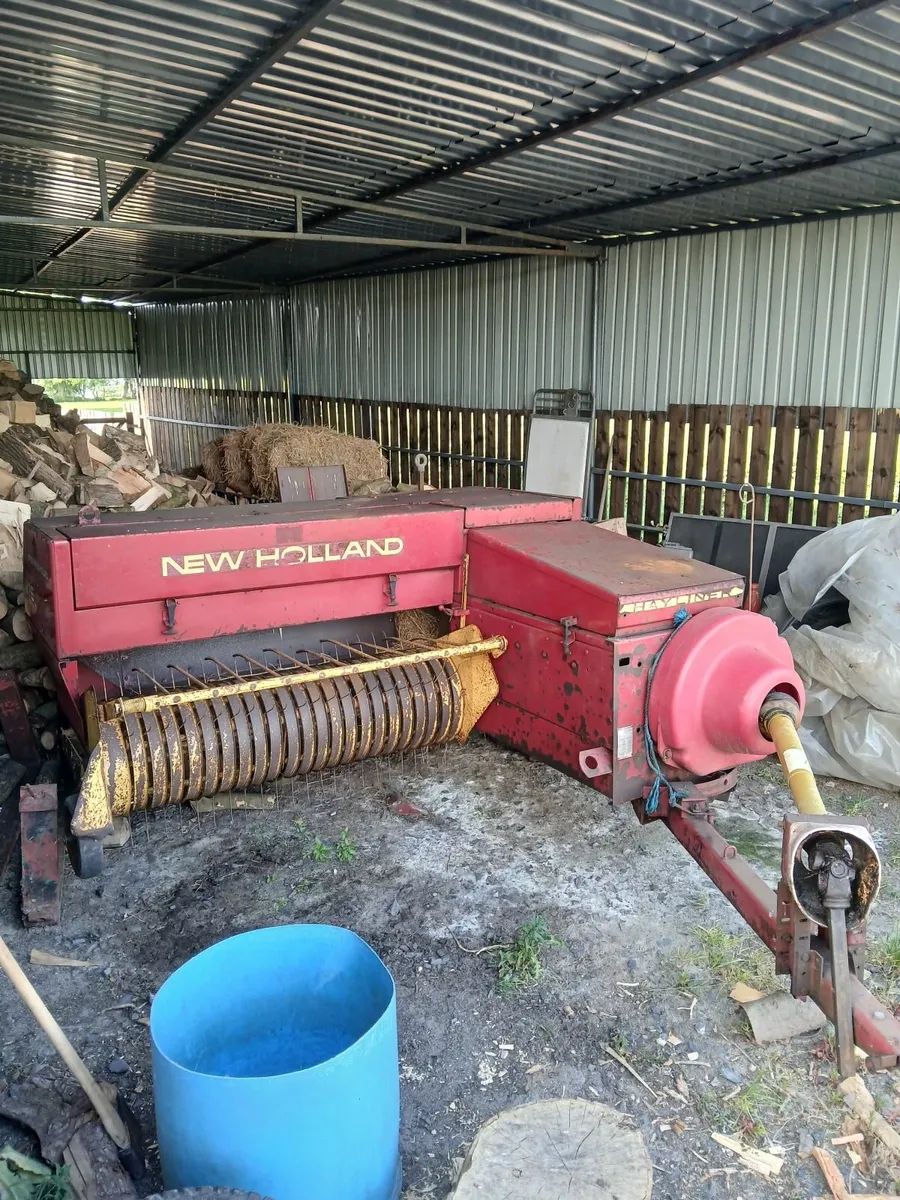Square baler - Image 2