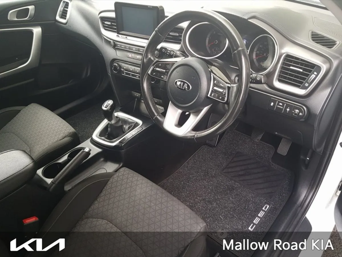 Kia Ceed Cee d 2 Crdi 114BHP 5 DR 1.6 5DR - Image 2