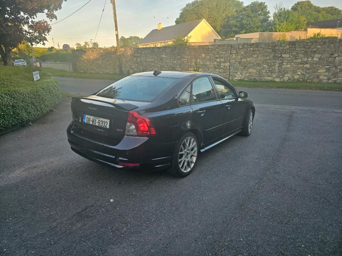 Volvo S40 2.0 R-Design Sport. Nct 2026 - Image 2