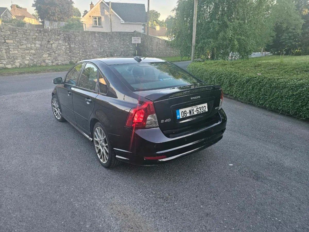 Volvo S40 2.0 R-Design Sport. Nct 2026 - Image 3