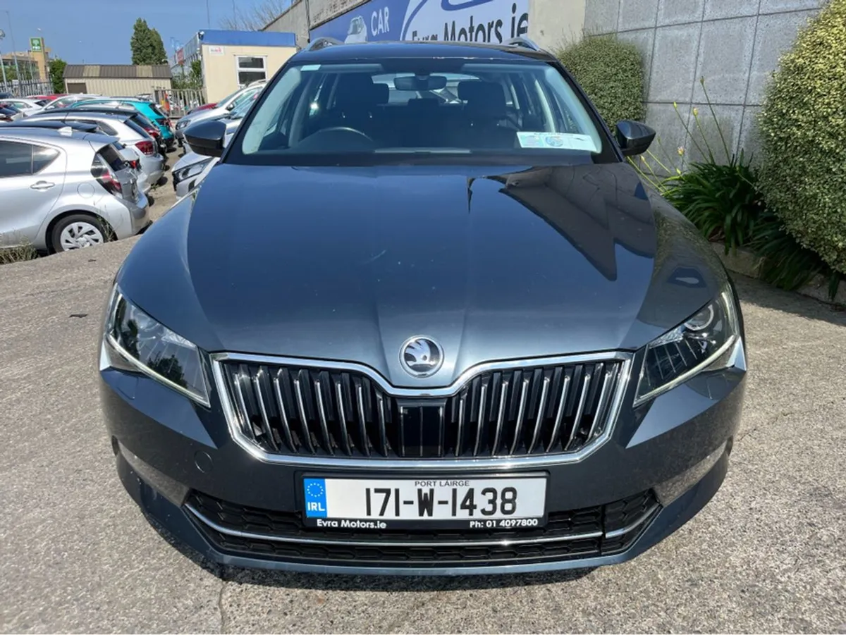 Skoda Superb Combi Ambition Diesel //heated Seats - Image 3