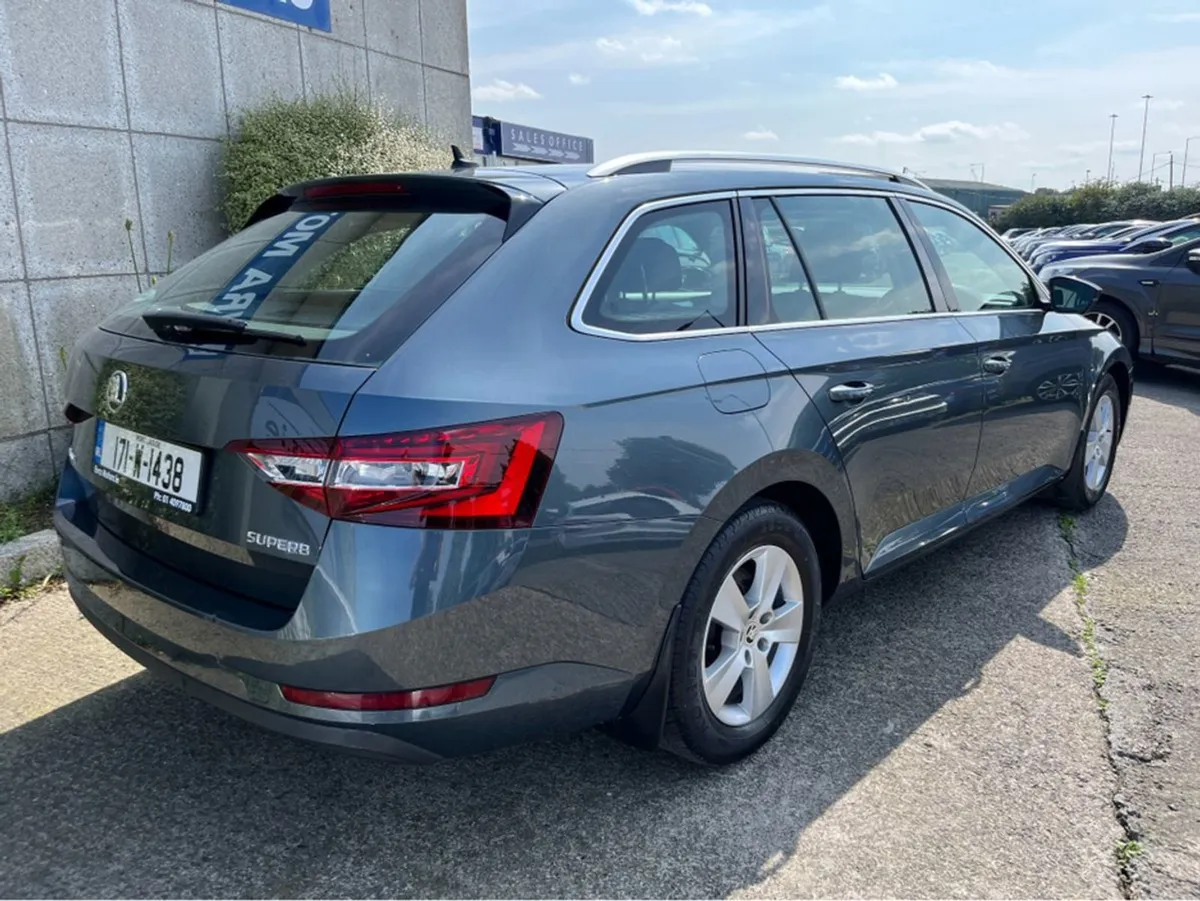 Skoda Superb Combi Ambition Diesel //heated Seats - Image 4