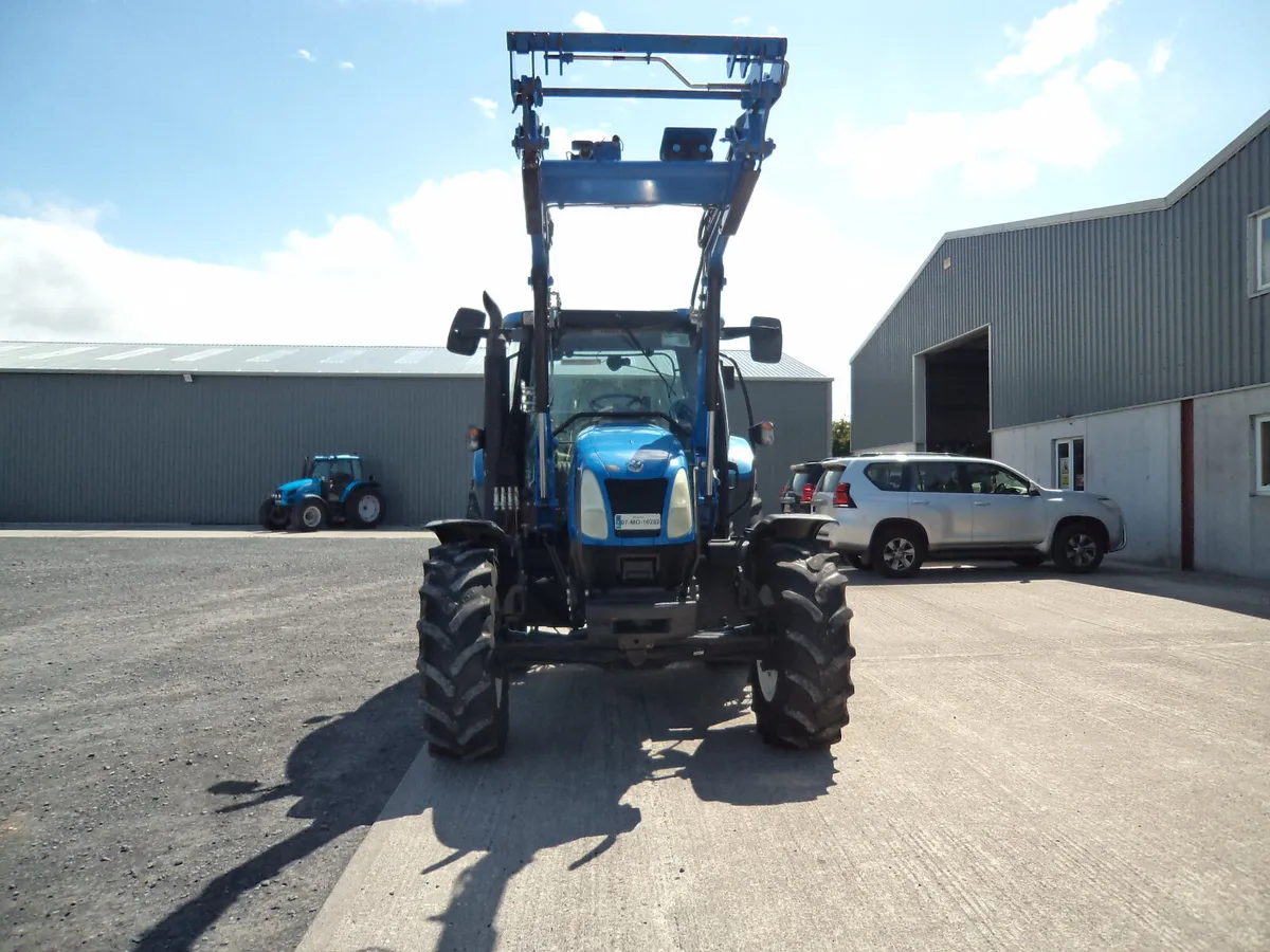 2007 New Holland T6010 Delta - Image 3