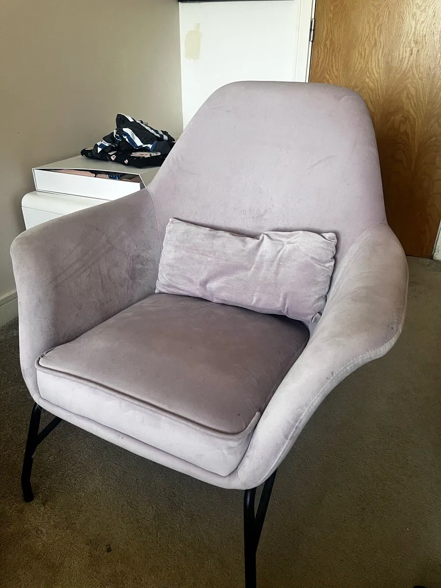 Chair - Image 1