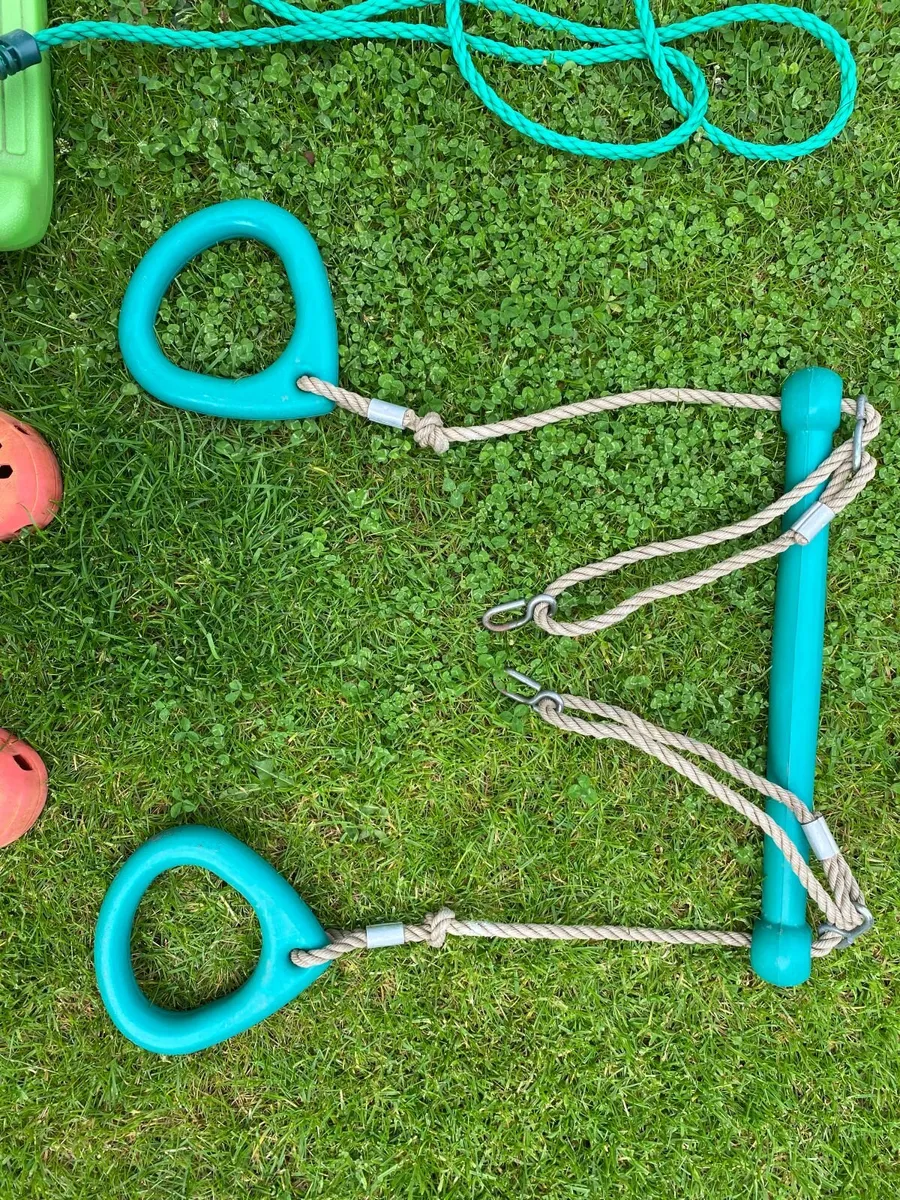 Replacement swing set - Image 3